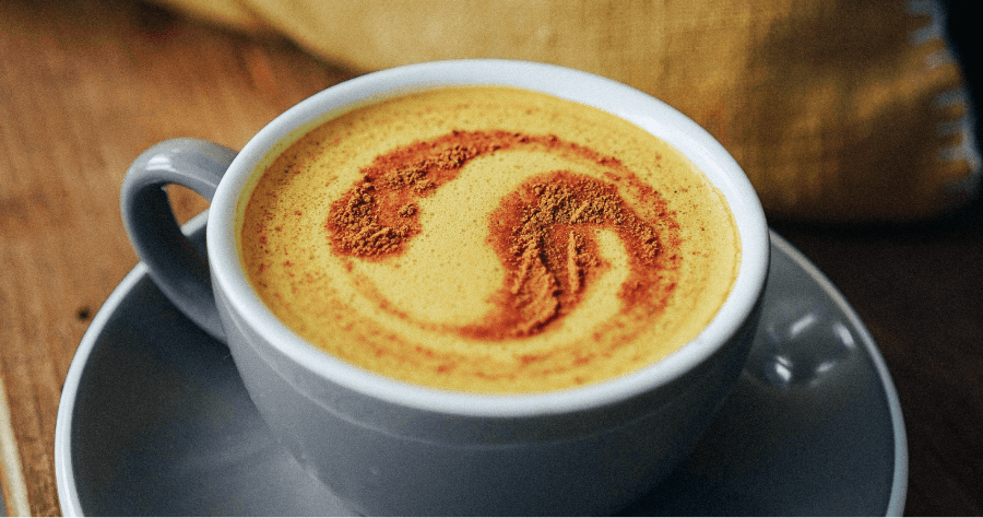 Latte de leche dorada