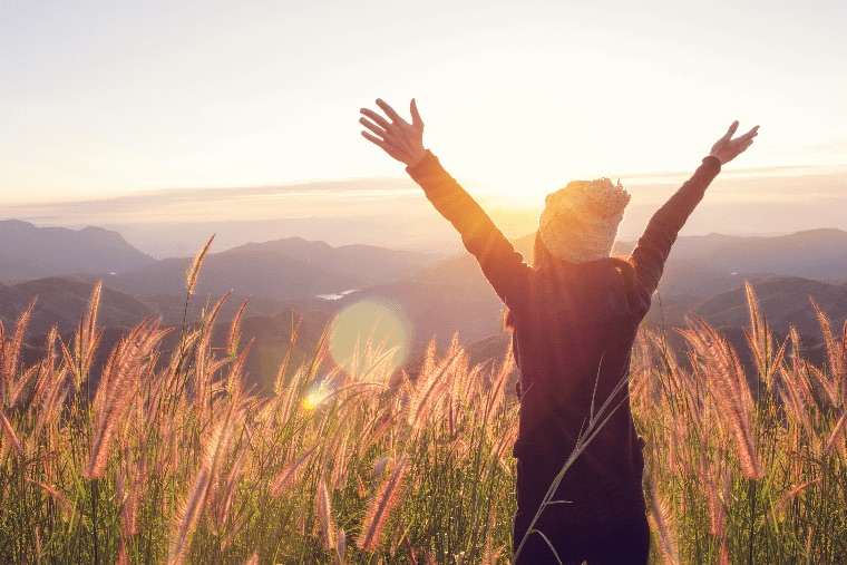 8 ways to manifest anything you want in life